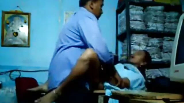 - ستاره آلیسون را ببینید که یک خروس سخت ، جوانان لینک کانال سوپر سکسی بزرگ و الاغ بزرگ را می گیرد